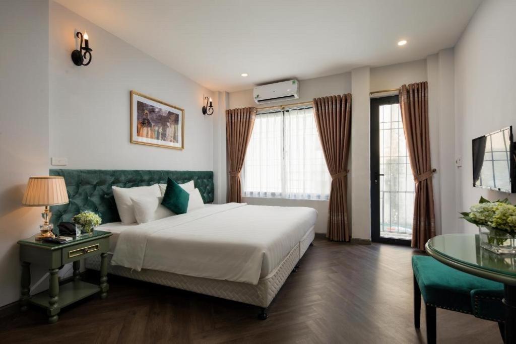 Gatsby Central Hotel Hanoi Exteriör bild
